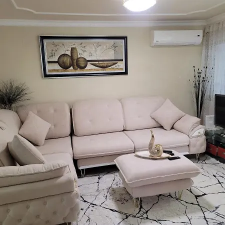 Apartment Sweet *